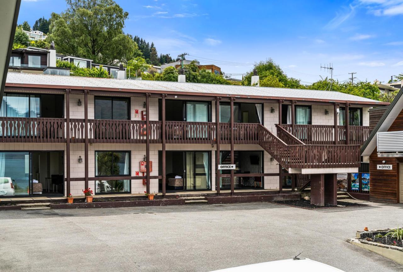 Queenstown Motel Apartments (Adults Only) Extérieur photo