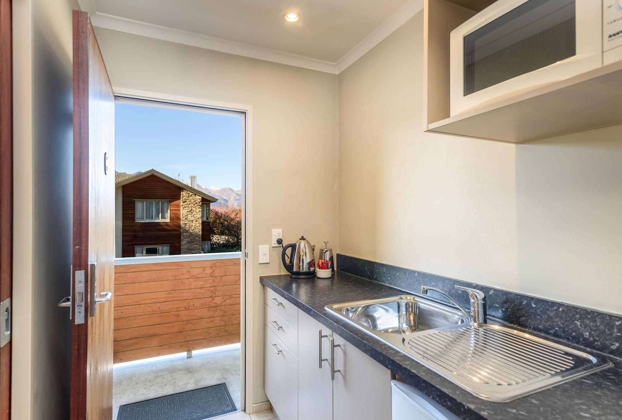 Queenstown Motel Apartments (Adults Only) Extérieur photo