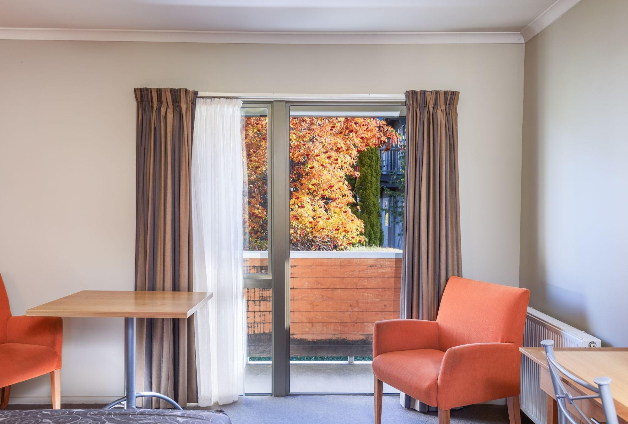 Queenstown Motel Apartments (Adults Only) Extérieur photo