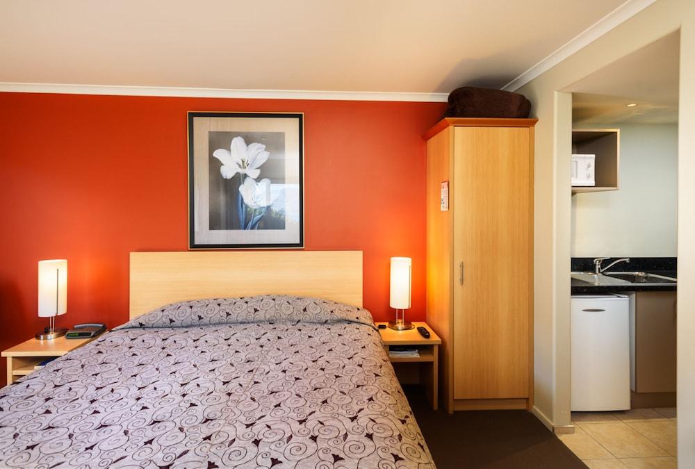 Queenstown Motel Apartments (Adults Only) Extérieur photo