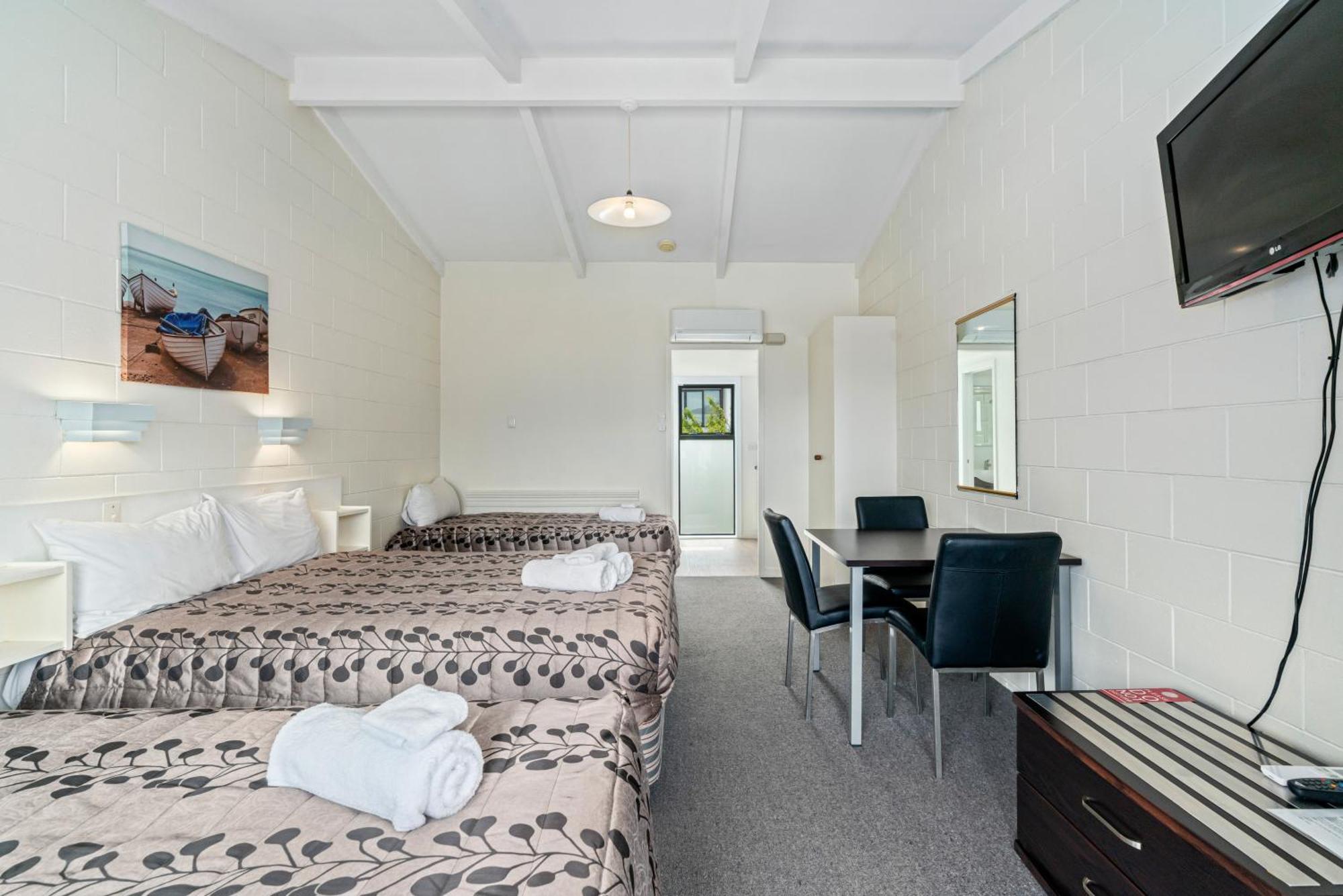Queenstown Motel Apartments (Adults Only) Chambre photo
